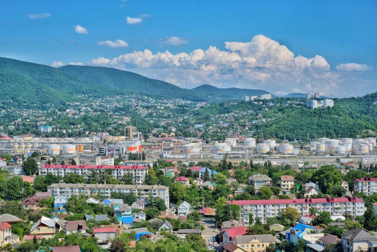 Rosa Del Viento Hotel Tuapse Exteriör bild